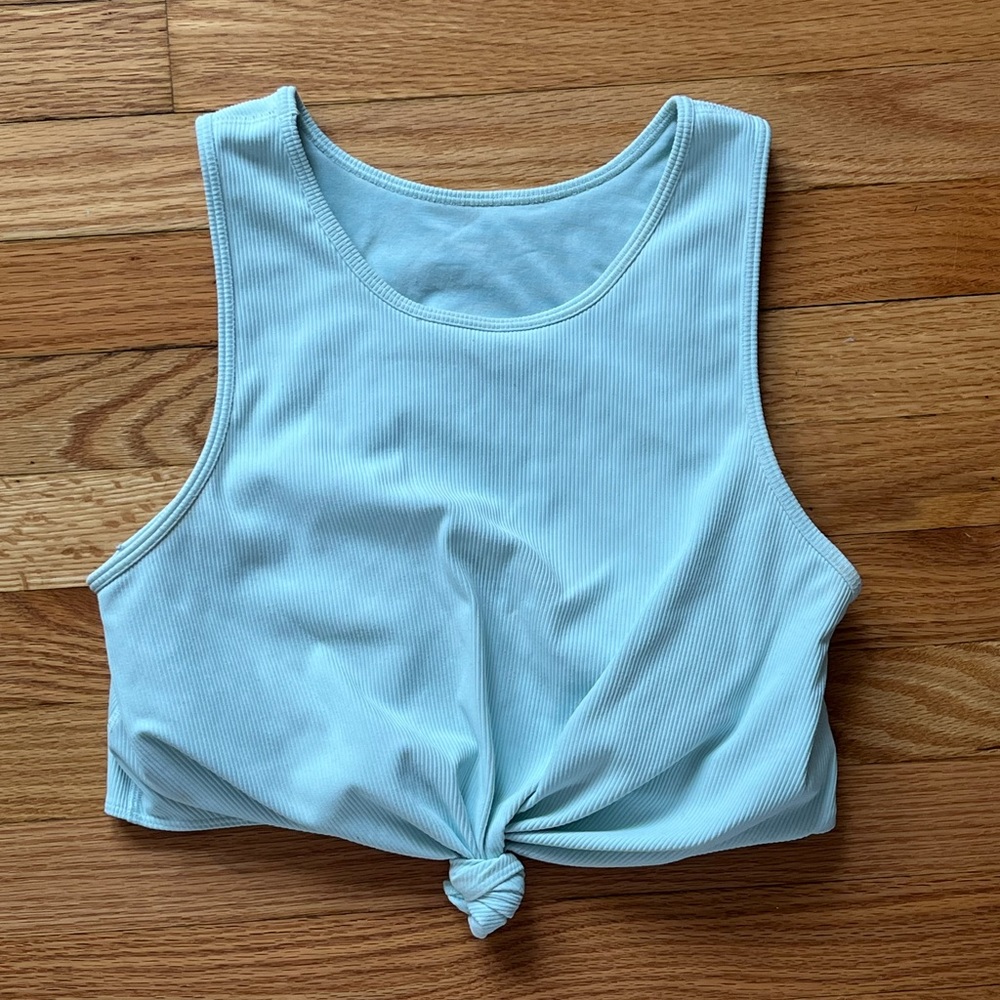 Gap knot front crop top